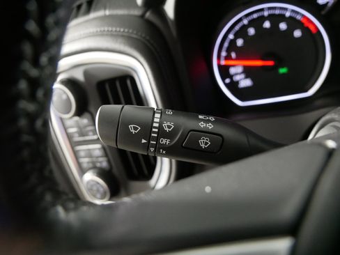 Certified 2019 Chevrolet Silverado 1500 RST image 31