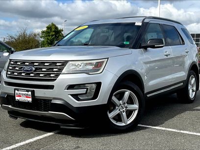 Used 2016 Ford Explorer XLT w/ Equipment Group 202A