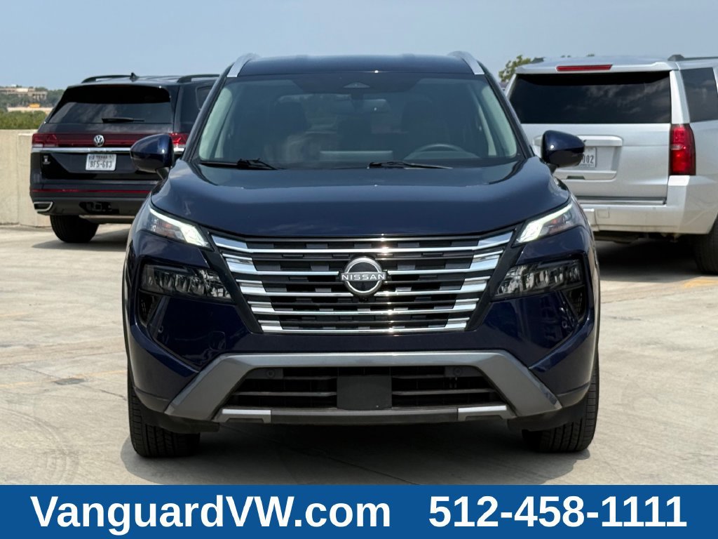 Used 2026 Nissan Rogue SL FWD image 5