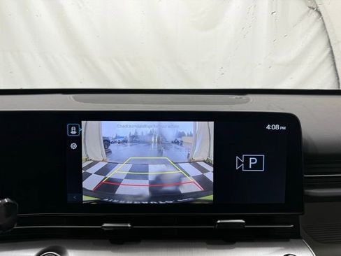 Used 2024 Hyundai Kona SEL image 32