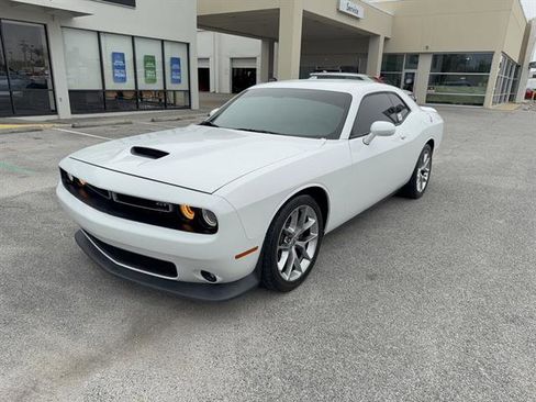 Used 2021 Dodge Challenger GT RWD image 3