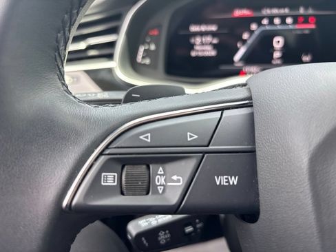 Used 2023 Audi Q8 Premium w/ Convenience Package AWD/4WD image 21