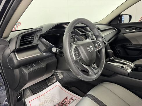 Used 2019 Honda Civic LX image 10