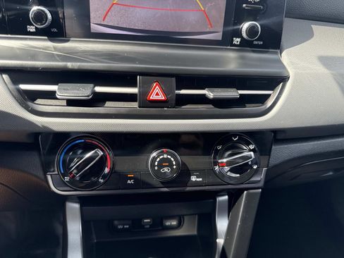 Used 2024 Kia Seltos LX image 23