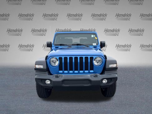 Used 2023 Jeep Wrangler Sport S image 3