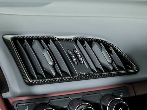 Used 2017 Audi R8 V10 plus image 36