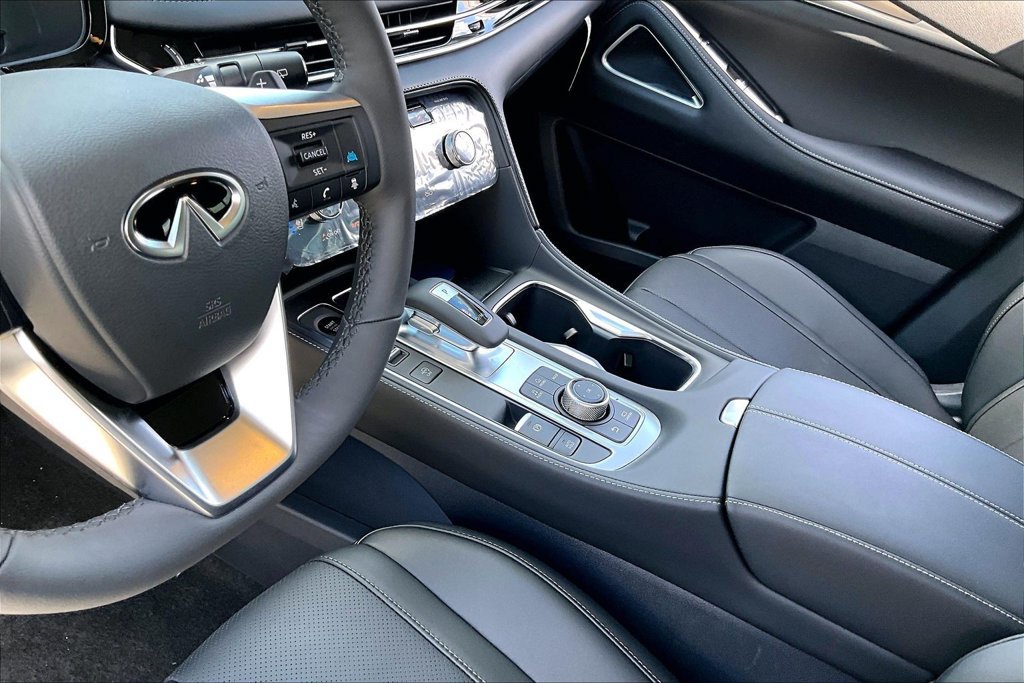 New 2027 INFINITI QX60 Luxe FWD image 24