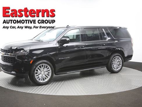 Used 2023 Chevrolet Suburban LS RWD image 61