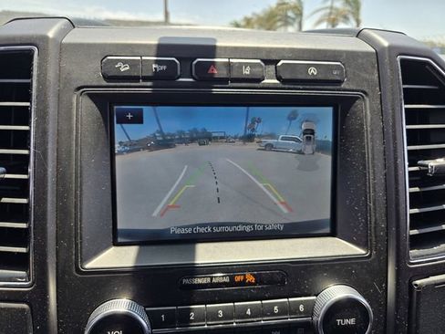 Used 2020 Ford Expedition Limited AWD/4WD image 11