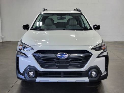 Certified 2024 Subaru Outback Limited AWD/4WD image 3
