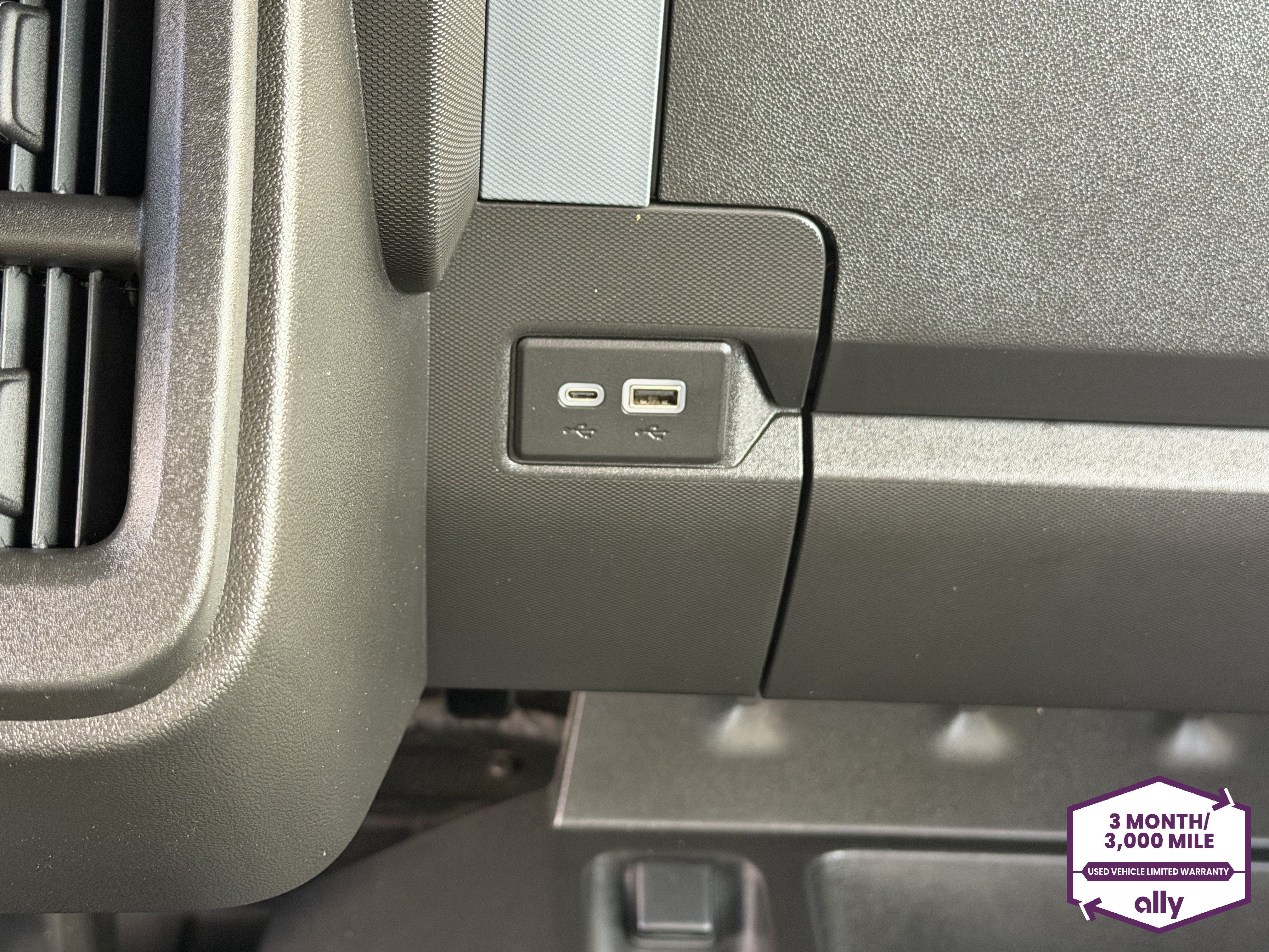 Used 2023 Chevrolet Brightdrop 600 w/ Active Safety Package 2 AWD/4WD image 23