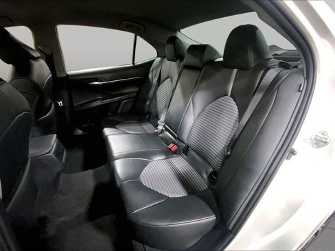 Used 2024 Toyota Camry SE FWD image 21