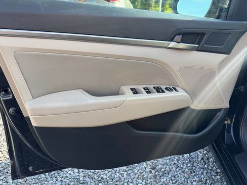 Used 2020 Hyundai Elantra Value Edition image 21