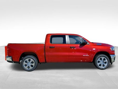 New 2026 RAM 1500 4x4 Crew Cab image 6