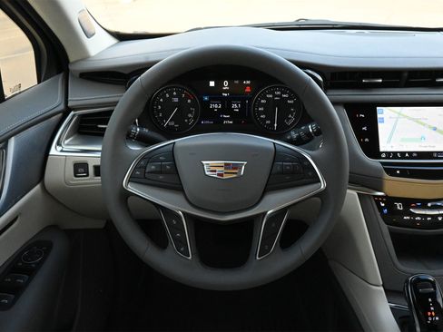 New 2026 Cadillac XT5 Premium Luxury w/ Driver Assist Package image 10