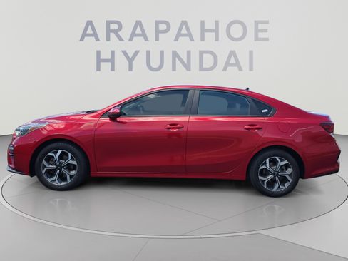 Used 2020 Kia Forte LXS FWD image 2