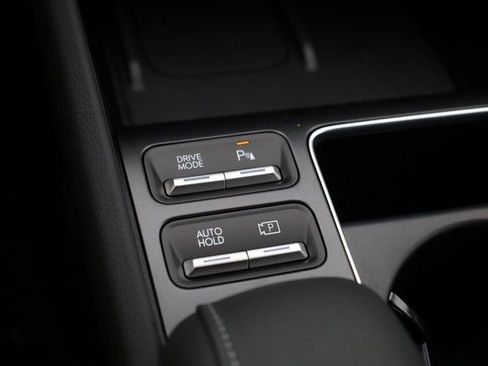 New 2025 Hyundai Sonata Limited image 21