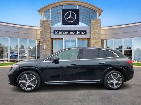 Certified 2023 Mercedes-Benz EQS 580 4MATIC SUV image 2