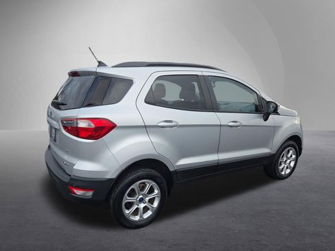 Used 2018 Ford EcoSport SE image 3