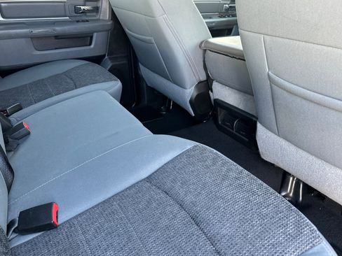 Used 2019 RAM 1500 Big Horn AWD/4WD image 17