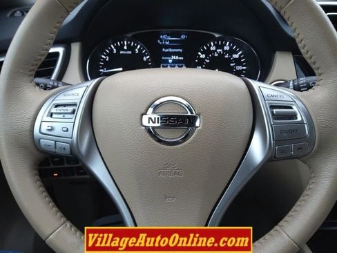 Used 2015 Nissan Rogue SL w/ SL Premium Package image 42