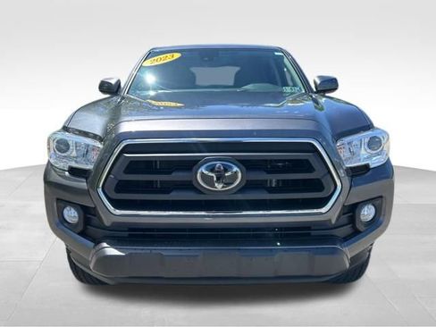 Used 2023 Toyota Tacoma SR5 AWD/4WD image 8