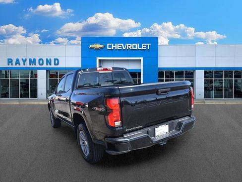 New 2026 Chevrolet Colorado LT w/ LT Convenience Package AWD/4WD image 6
