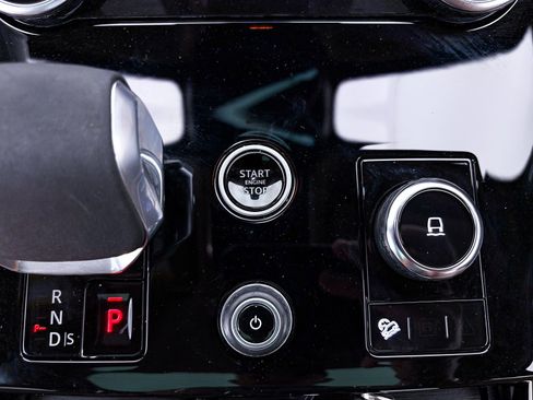 Used 2023 Land Rover Range Rover Sport SE Dynamic AWD/4WD image 32