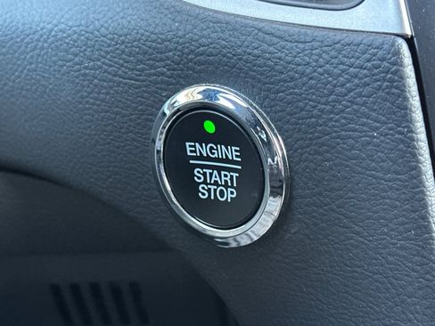 Certified 2024 Ford Edge SEL AWD/4WD image 18