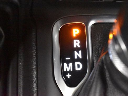 Used 2024 Jeep Wrangler Sahara w/ Technology Group image 20