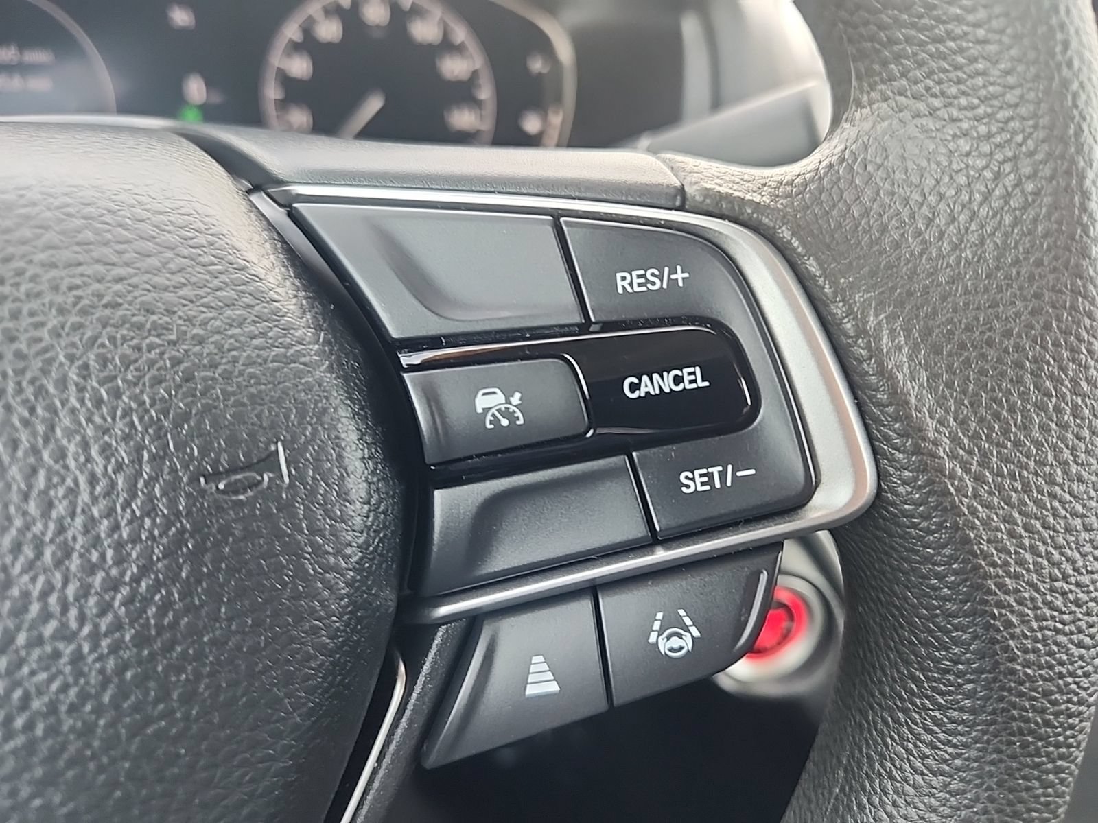 Used 2022 Honda Accord LX image 25