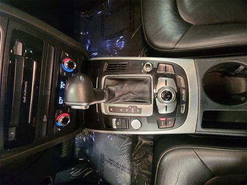 Used 2016 Audi A4 2.0T Premium image 21