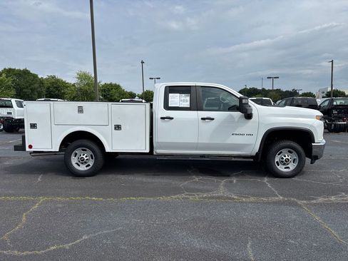 Used 2023 Chevrolet Silverado 2500 W/T w/ WT Convenience Package RWD image 5