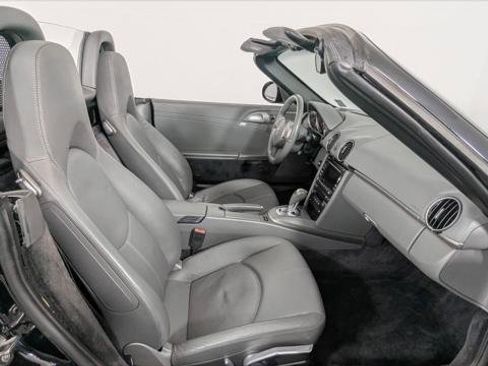 Used 2010 Porsche Boxster image 18