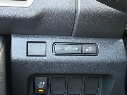 New 2026 Nissan Frontier SV w/ Tow Package image 24