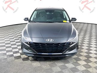 Used 2021 Hyundai Elantra SEL video 2