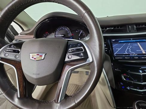 Used 2017 Cadillac XTS Luxury FWD image 28