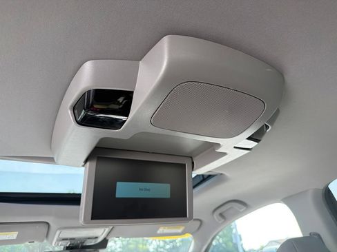 Certified 2020 Honda Pilot Touring image 37