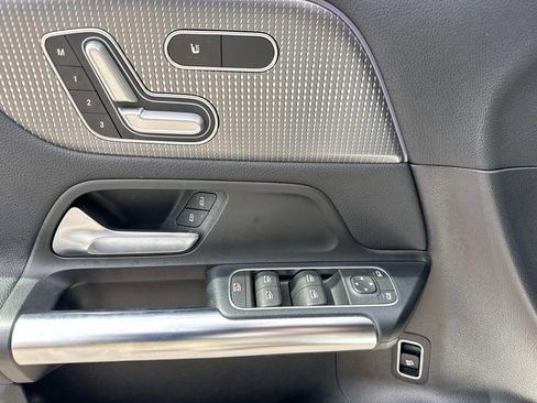Used 2021 Mercedes-Benz GLA 250 image 19