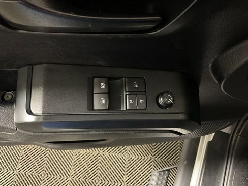 Used 2021 Toyota Tacoma SR image 16