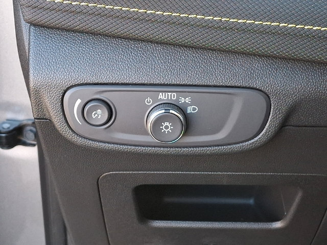 Used 2024 Chevrolet TrailBlazer ACTIV w/ Convenience Package AWD/4WD image 41