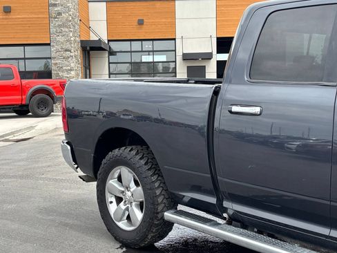 Used 2016 RAM 1500 Big Horn AWD/4WD image 3