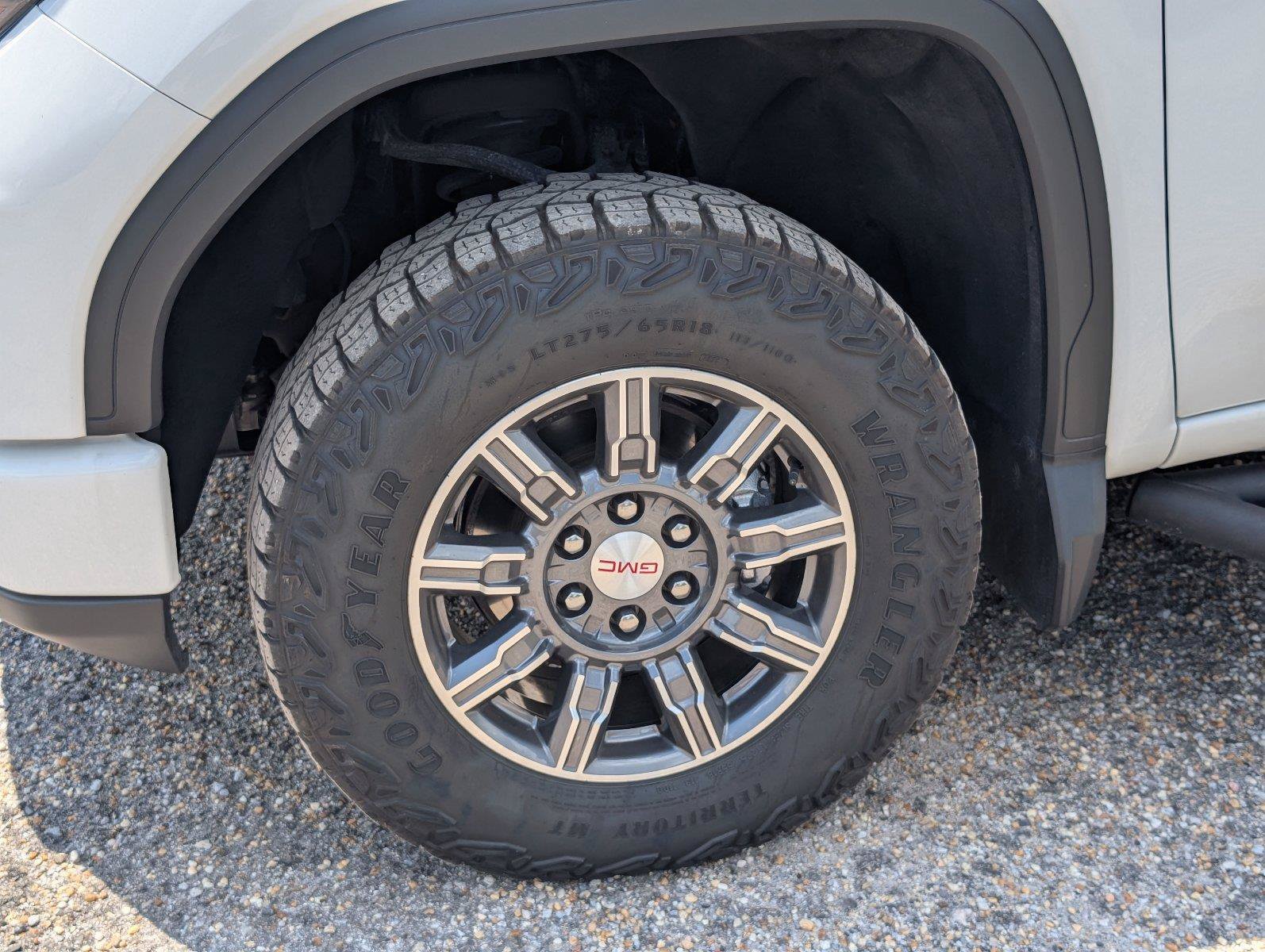 Used 2024 GMC Sierra 1500 AT4 w/ AT4 Premium Package AWD/4WD image 12