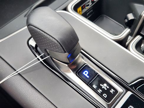 New 2026 Lexus TX 500h AWD image 10