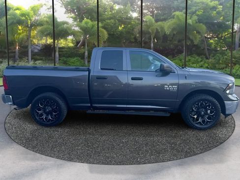 Used 2019 RAM 1500 Tradesman w/ Tradesman SXT Package RWD image 4