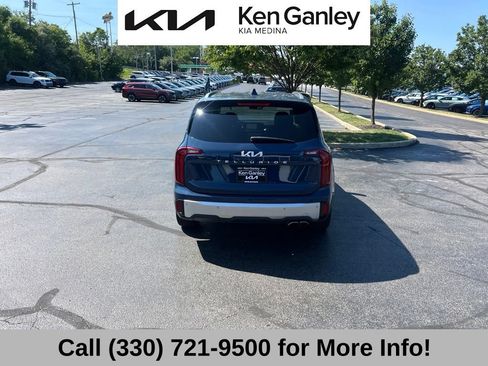 Certified 2024 Kia Telluride S w/ S Sunroof Package FWD image 13