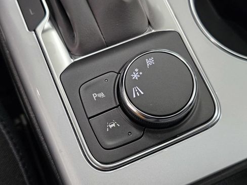 Used 2026 Chevrolet Blazer LT FWD image 20