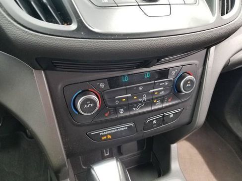 Used 2018 Ford Escape SEL w/ Ford Safe & Smart Package FWD image 20