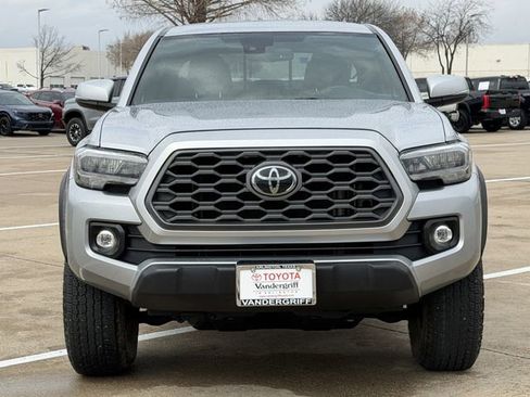 Used 2023 Toyota Tacoma TRD Off-Road image 8