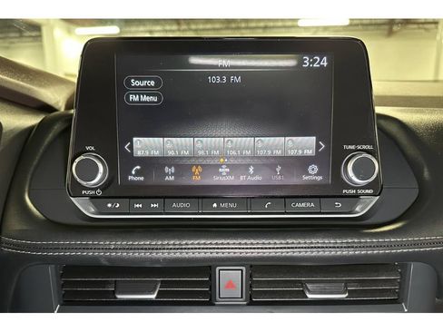 Used 2023 Nissan Rogue SV w/ SV Premium B Package FWD image 28
